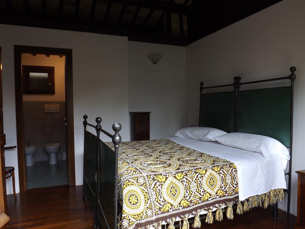 Agriturismo San Giovanni Ad Insulam Isola del Gran Sasso dʼItalia 部屋 写真