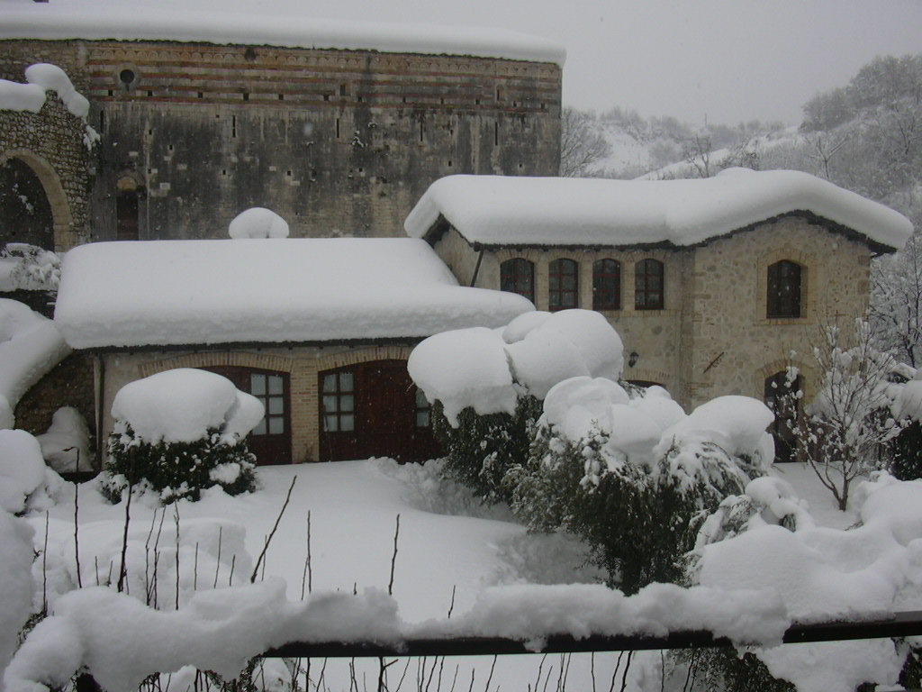 Agriturismo San Giovanni Ad Insulam Isola del Gran Sasso dʼItalia エクステリア 写真