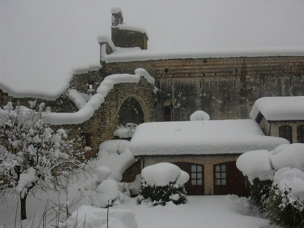 Agriturismo San Giovanni Ad Insulam Isola del Gran Sasso dʼItalia エクステリア 写真